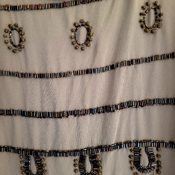 Beautiful Beaded Bar III Top - Picture 6 of 6